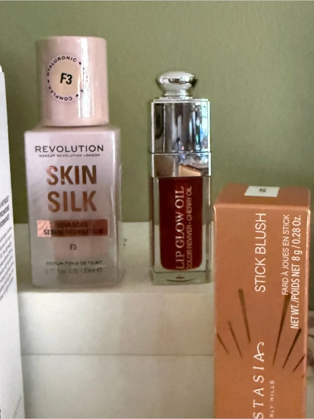 High end cosmetic lot , Dior , bare minerals , Anastasia, revolution